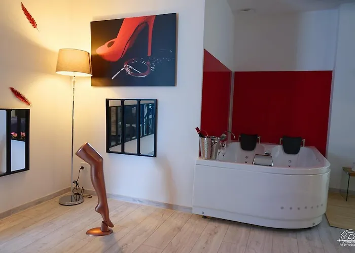 Loveroom Les Folies Douces & Appartamento *